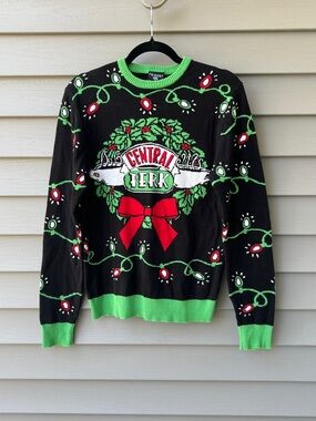 Friends TV Show Central Perk Christmas Sweater Women’s Small Holiday Knit